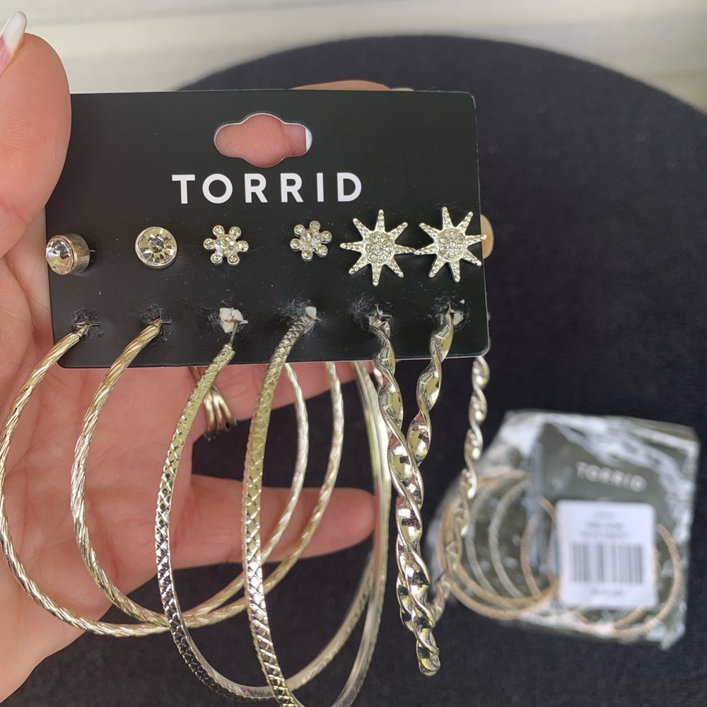 Torrid Hoops - Picture 2 of 6